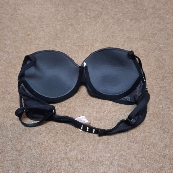 Victoria's Secret Dream Angels Lined Demi Bra - Picture 4 of 8